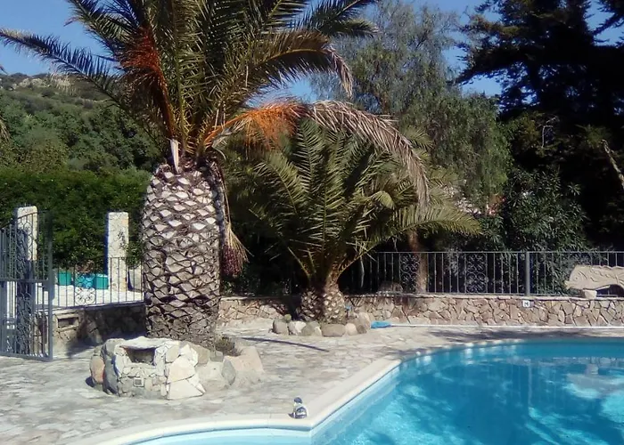 Adriana - - Mini - Cagliari Villasimus Sardegna *